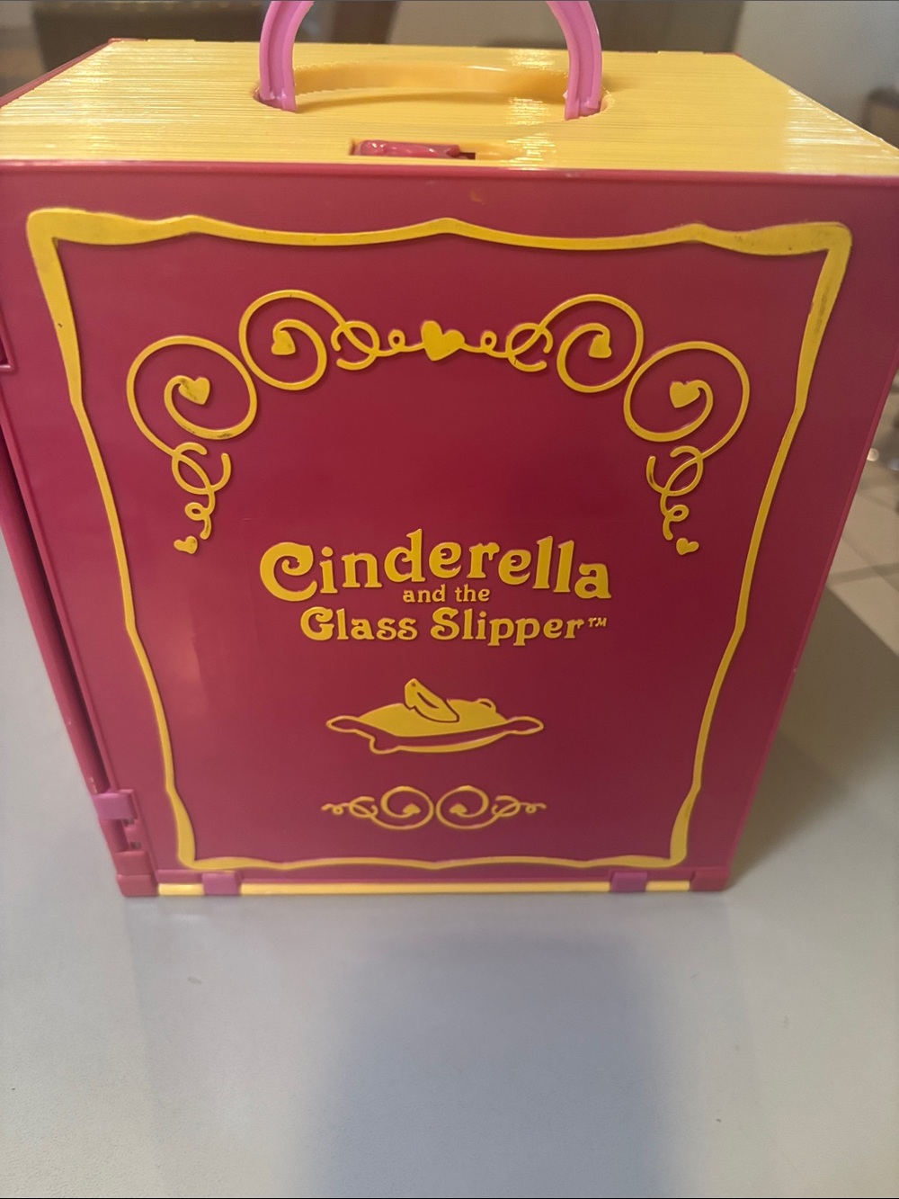 Little Tikes Cinderella and the Glass Slipper Playsets